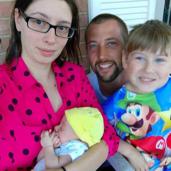 Meet your Posher, Stephanie - Picture 1 of 1